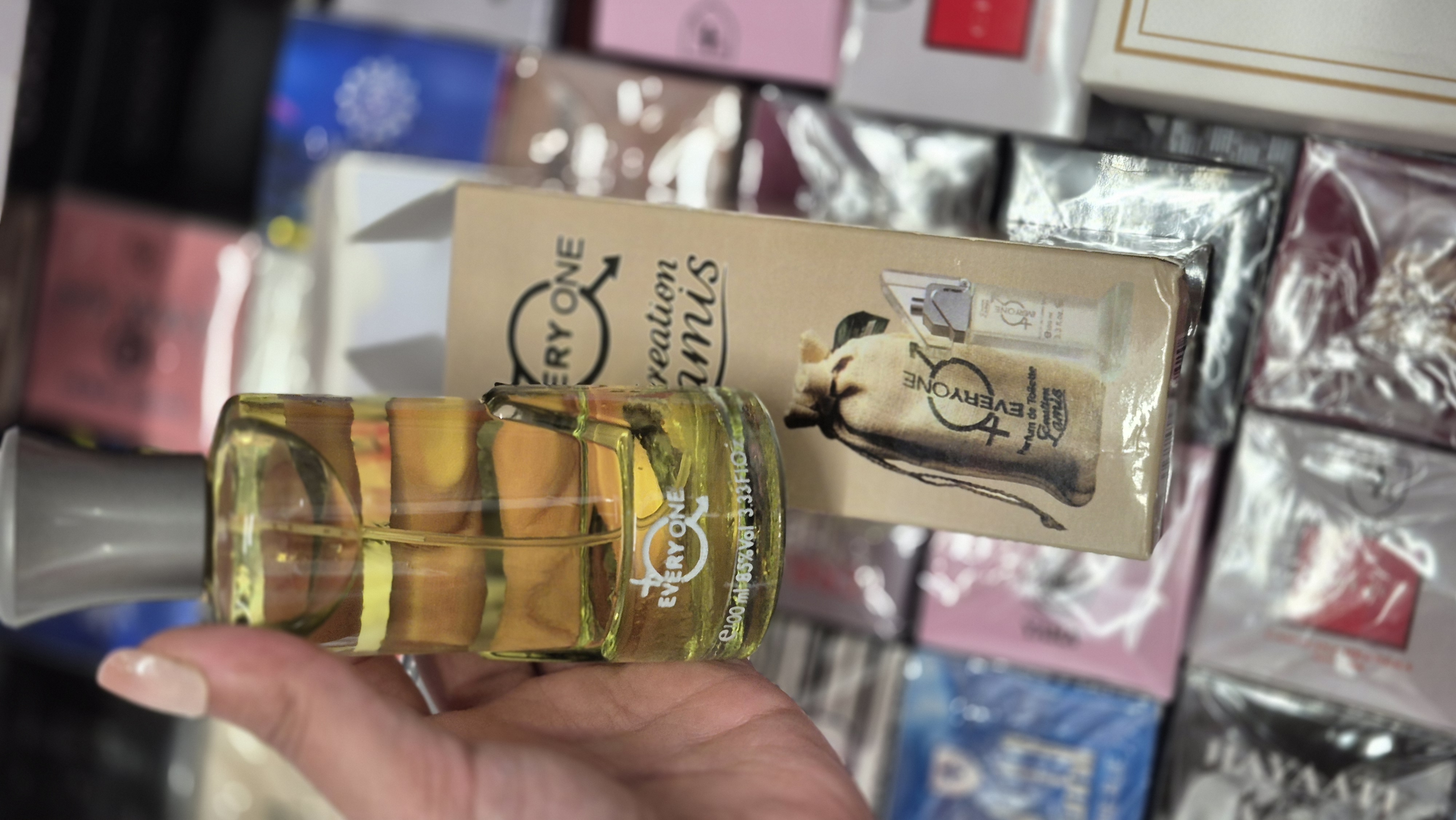 عطر Everyone (اورین - کریشن لامیس)   (اسپرت و یونیسکس | مشترک خانم‌ها و آقایان)